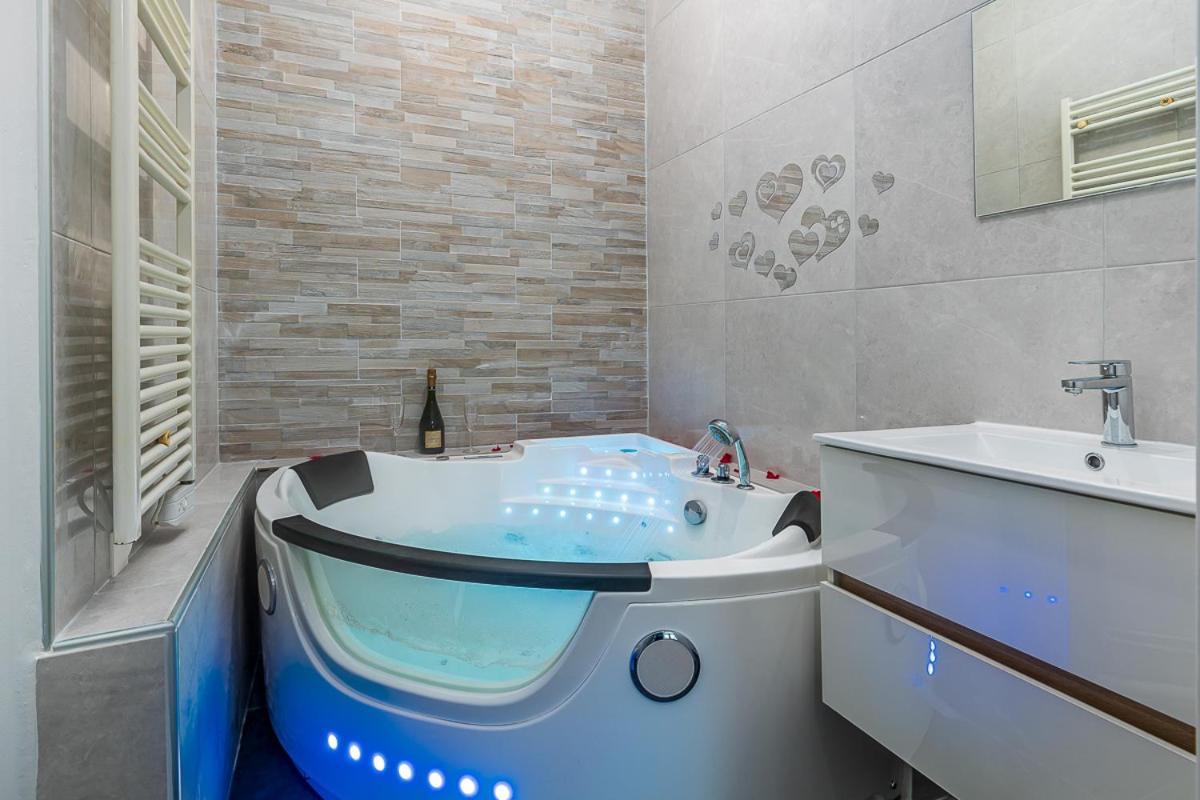 Havre De Paix Jacuzzi Asnières Exterior foto